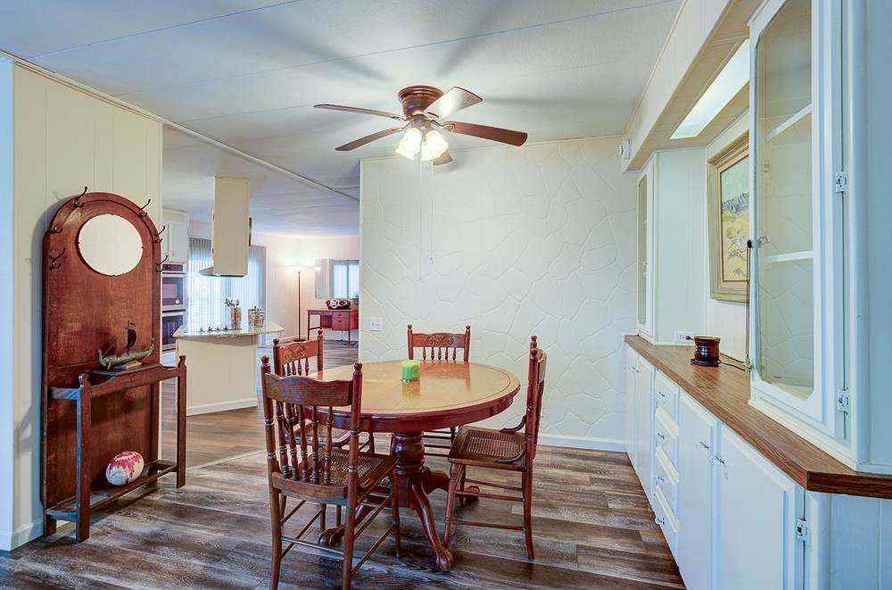 9360 N Blackstone Ave #213, Fresno, CA 93720