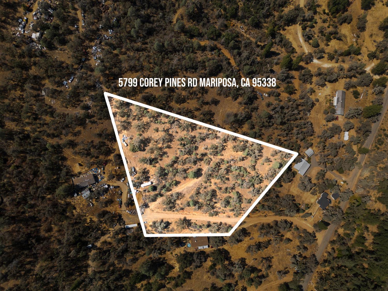 5799 Corey Pines Rd, Mariposa, CA 95338