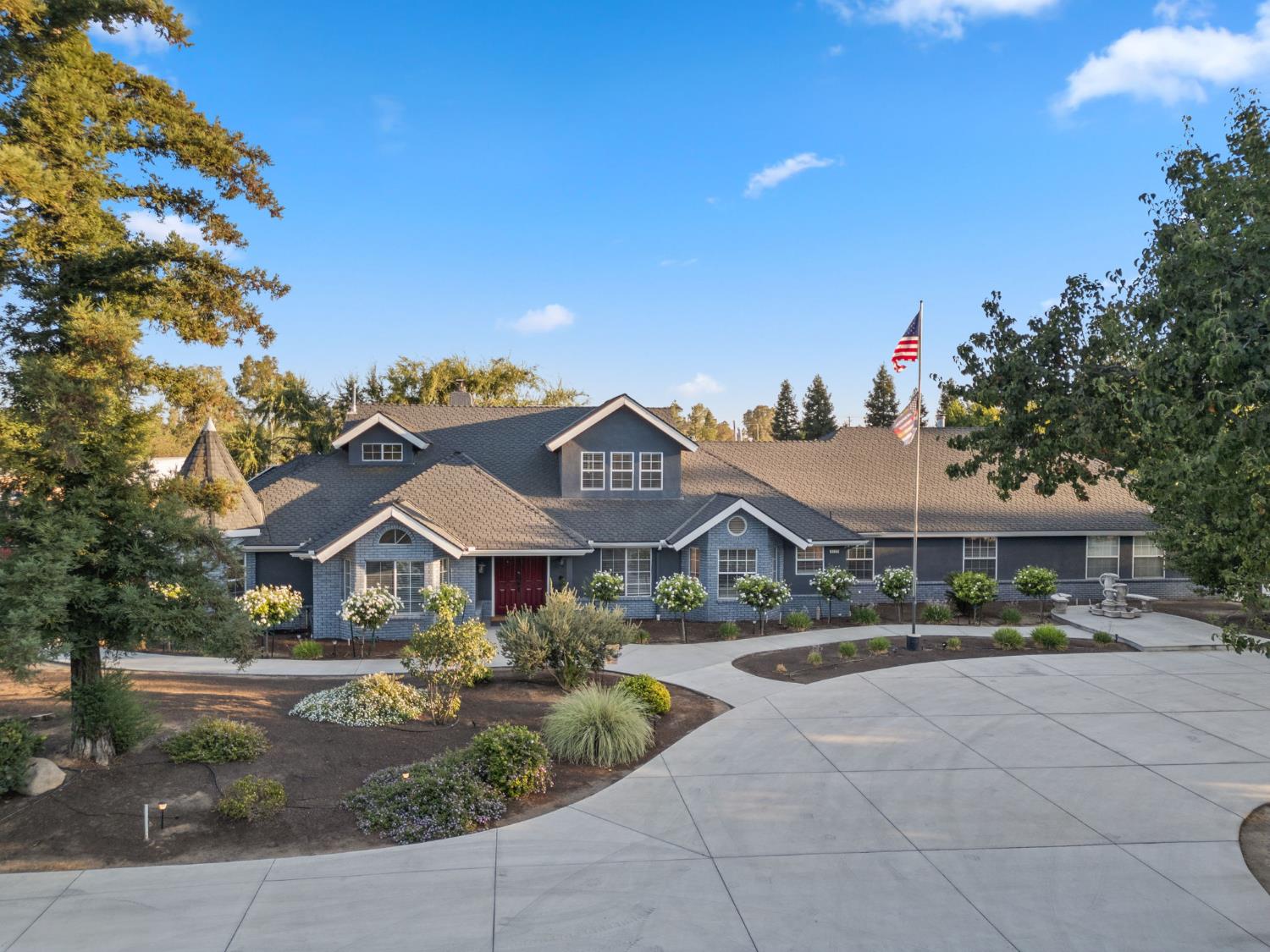 7177 E Fir Ave, Clovis, CA 93619