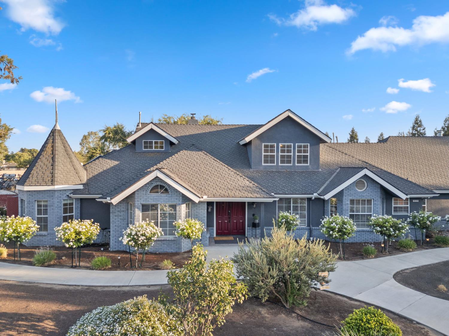 7177 E Fir Ave, Clovis, CA 93619