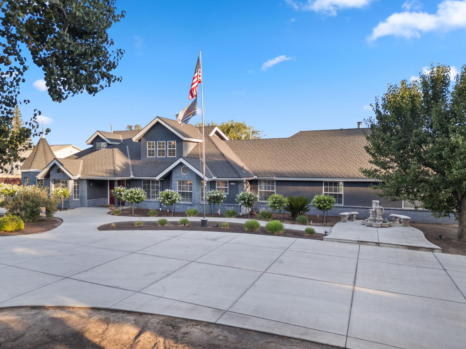 7177 E Fir Ave, Clovis, CA 93619