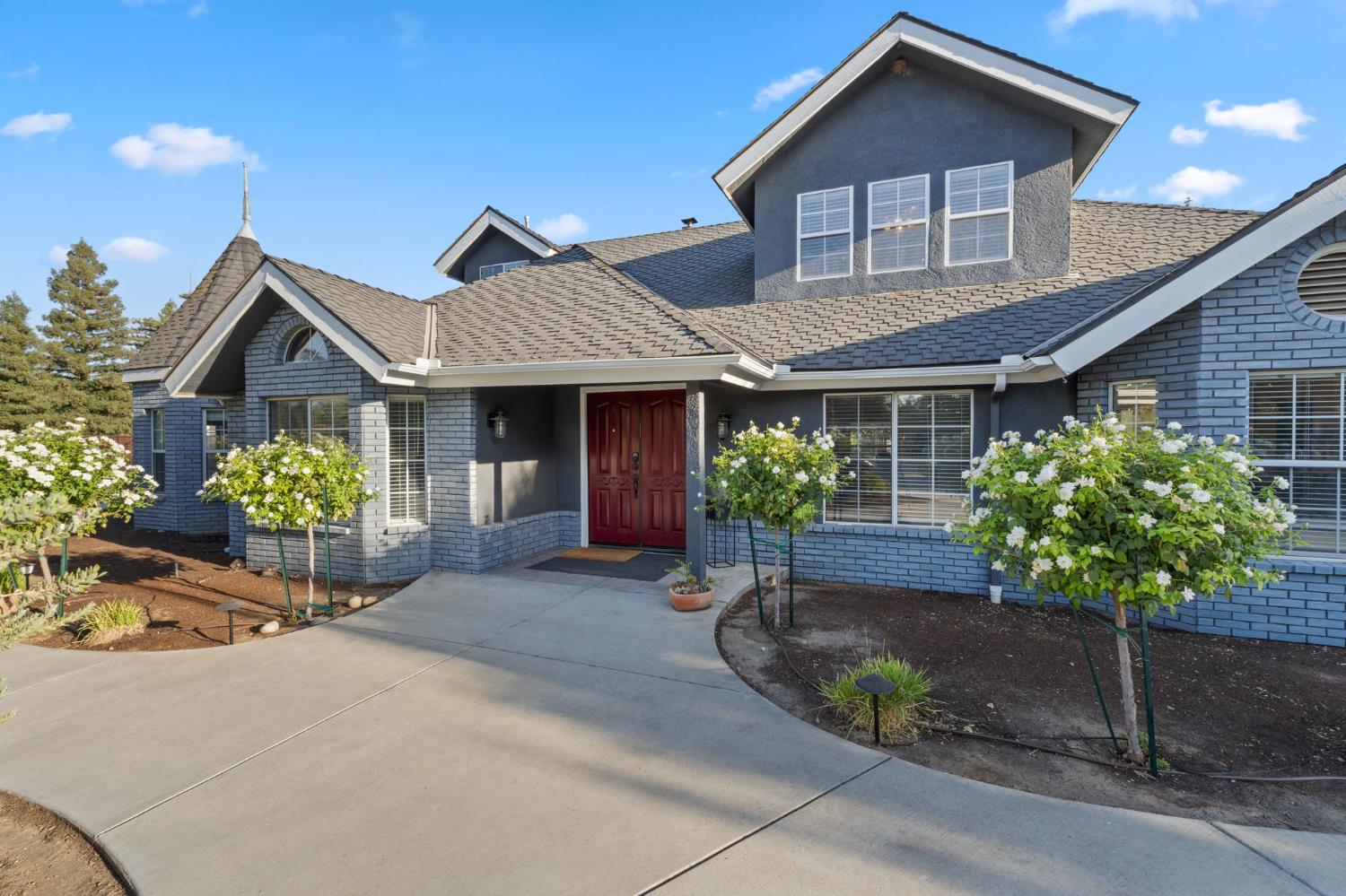 7177 E Fir Ave, Clovis, CA 93619