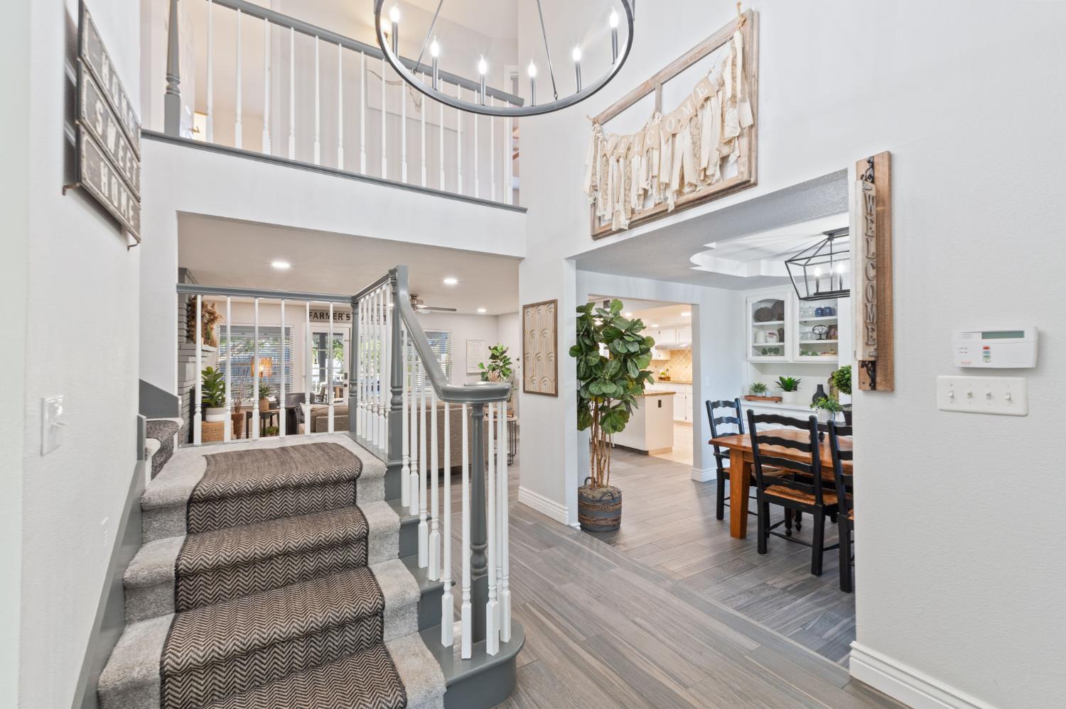 7177 E Fir Ave, Clovis, CA 93619