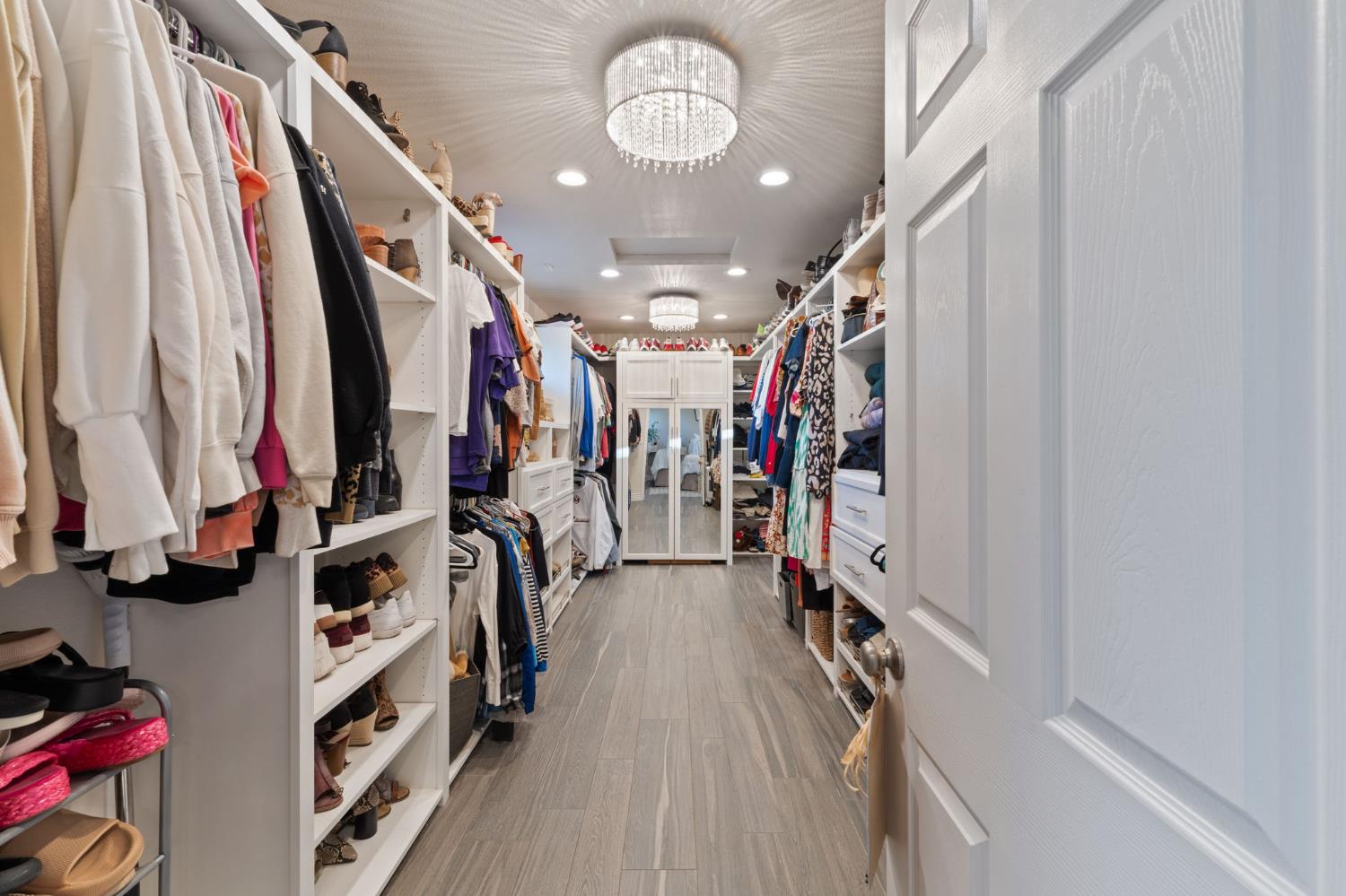 7177 E Fir Ave, Clovis, CA 93619