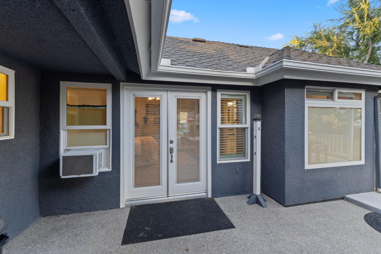 7177 E Fir Ave, Clovis, CA 93619