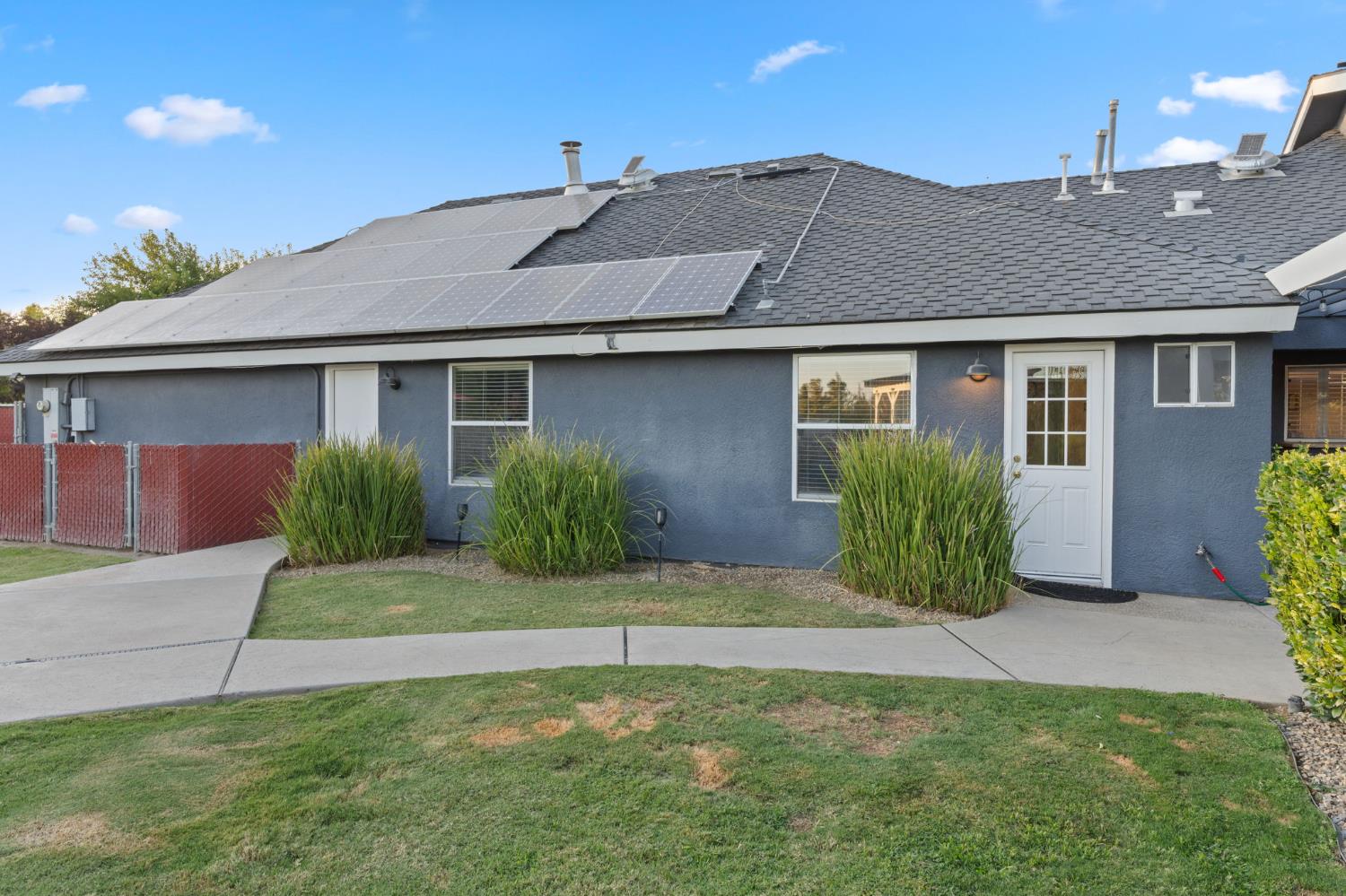 7177 E Fir Ave, Clovis, CA 93619