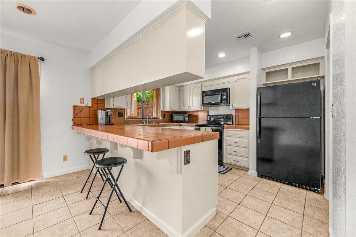 1541 E Fairmont Ave #103, Fresno, CA 93704