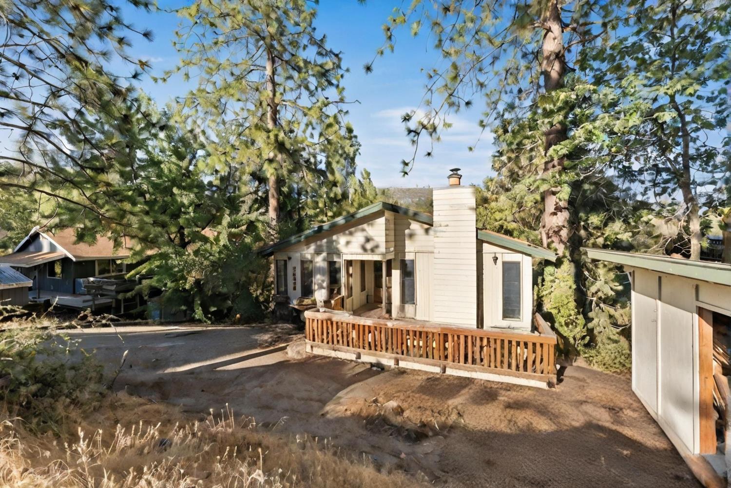 33828 Shaver Springs Rd, Auberry, CA 93602