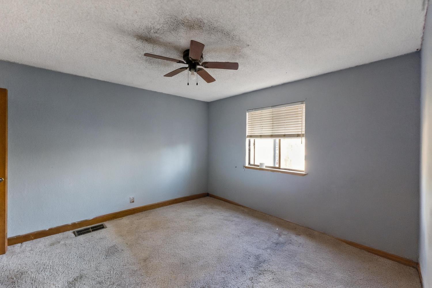 33828 Shaver Springs Rd, Auberry, CA 93602