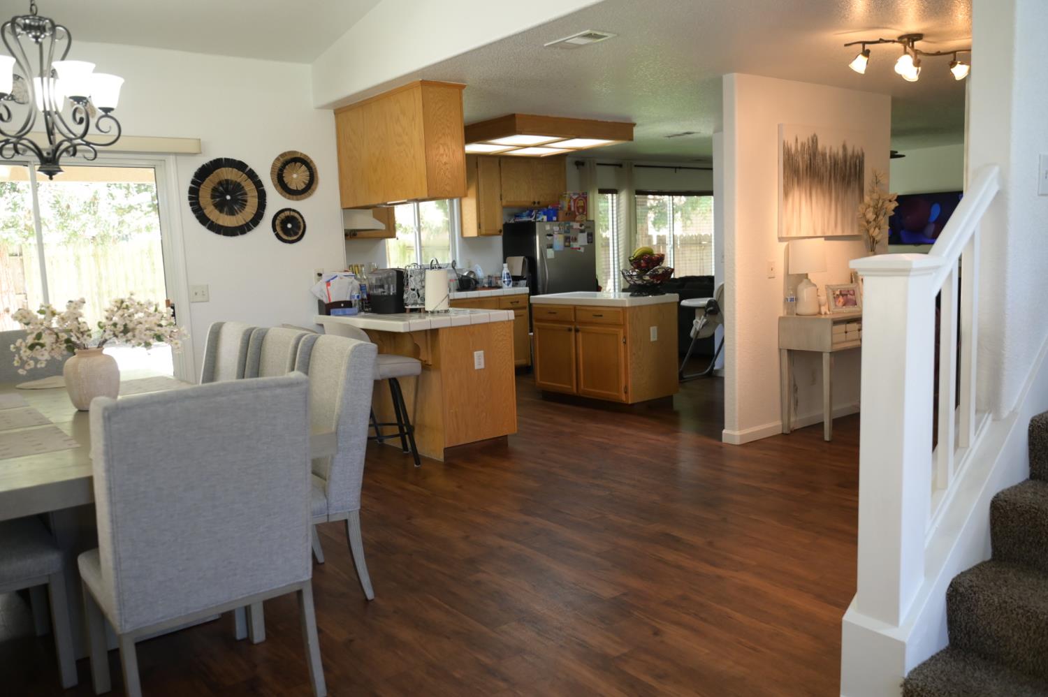 105 Cedar Ct, Chowchilla, CA 93610