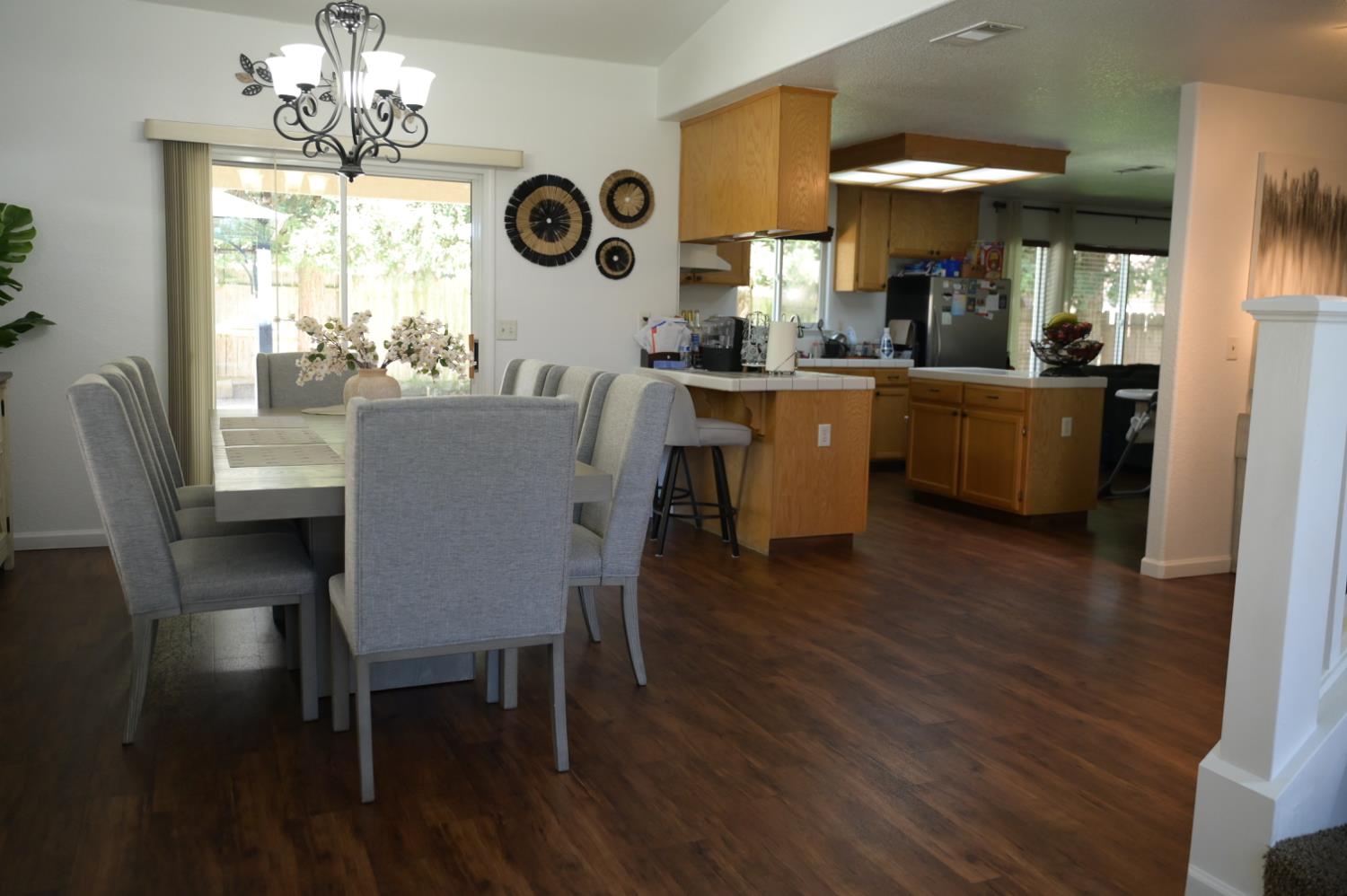 105 Cedar Ct, Chowchilla, CA 93610