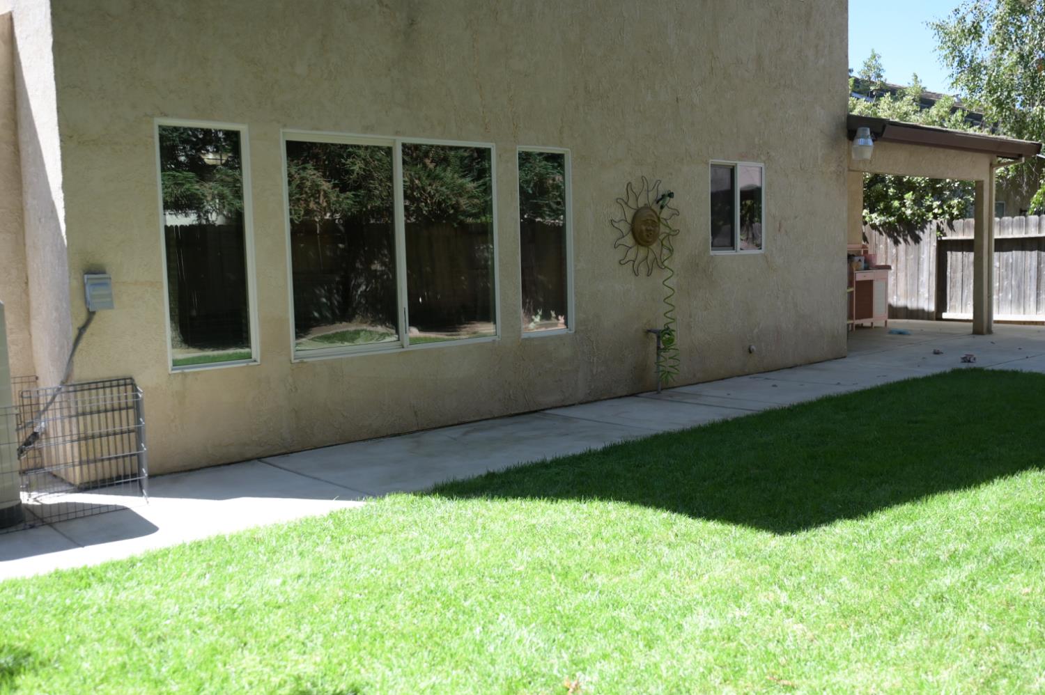 105 Cedar Ct, Chowchilla, CA 93610