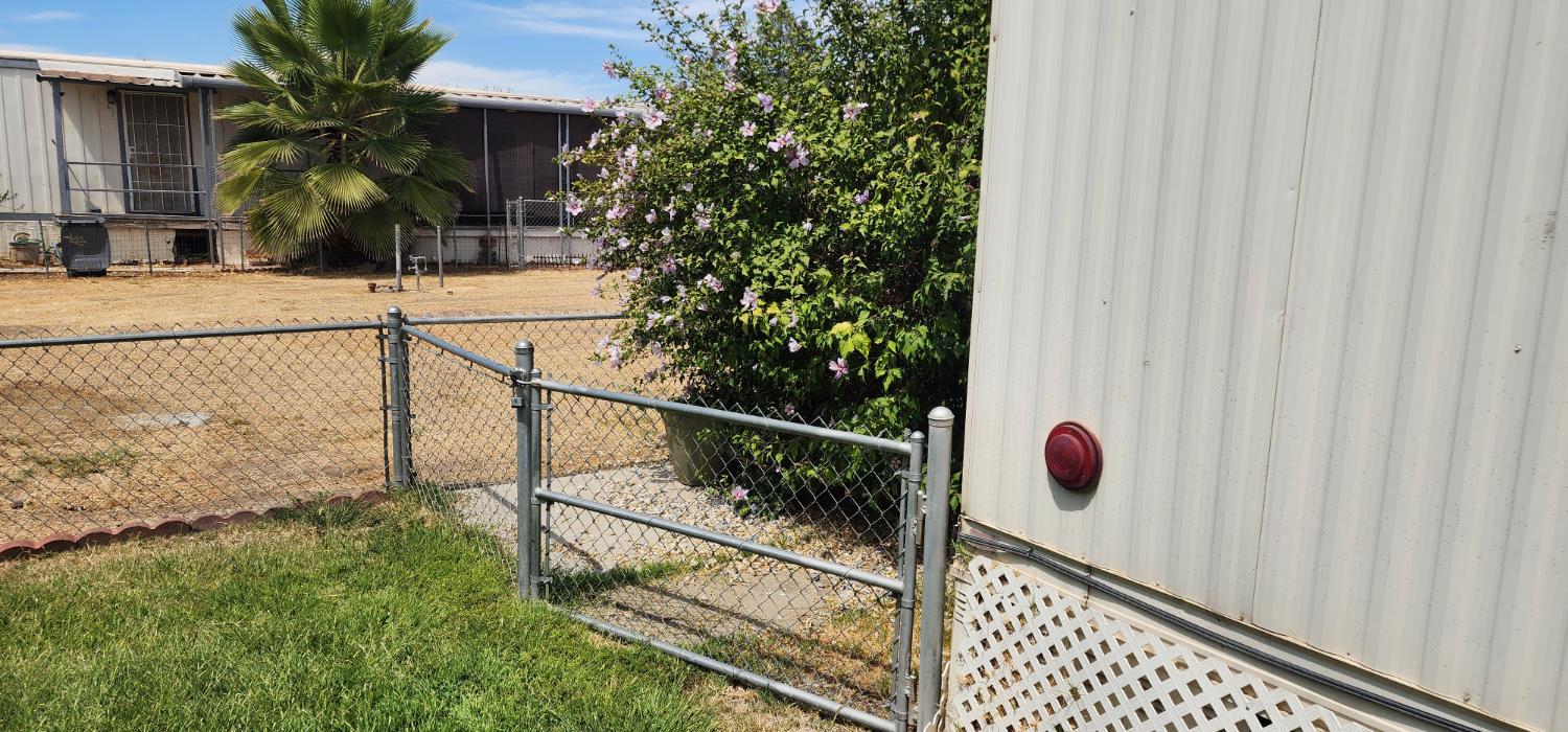 1272 Villa Ave #66, Clovis, CA 93612