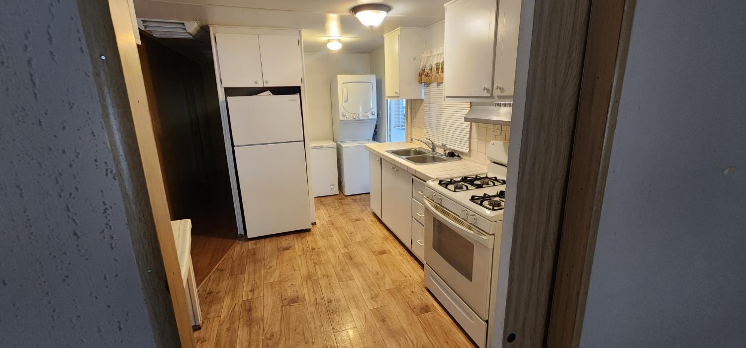 1272 Villa Ave #66, Clovis, CA 93612