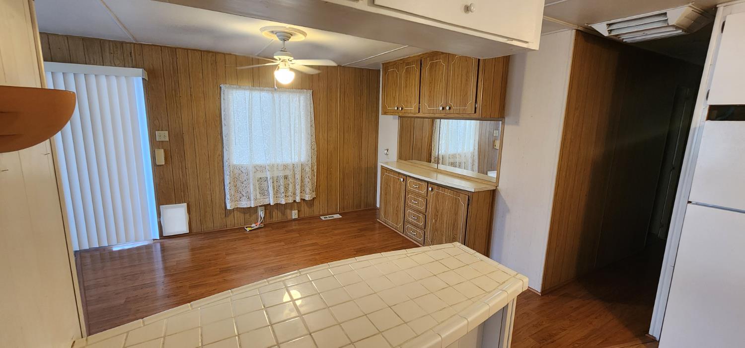 1272 Villa Ave #66, Clovis, CA 93612