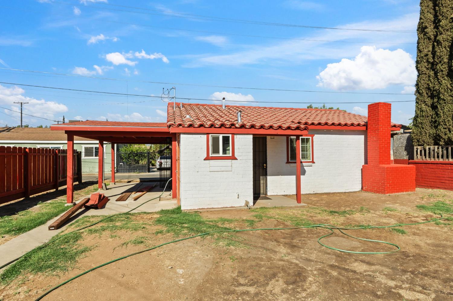 405 S C St, Madera, CA 93638