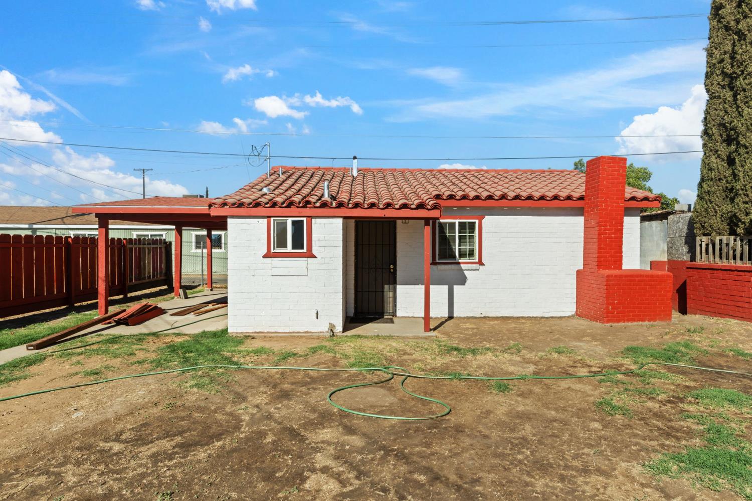 405 S C St, Madera, CA 93638