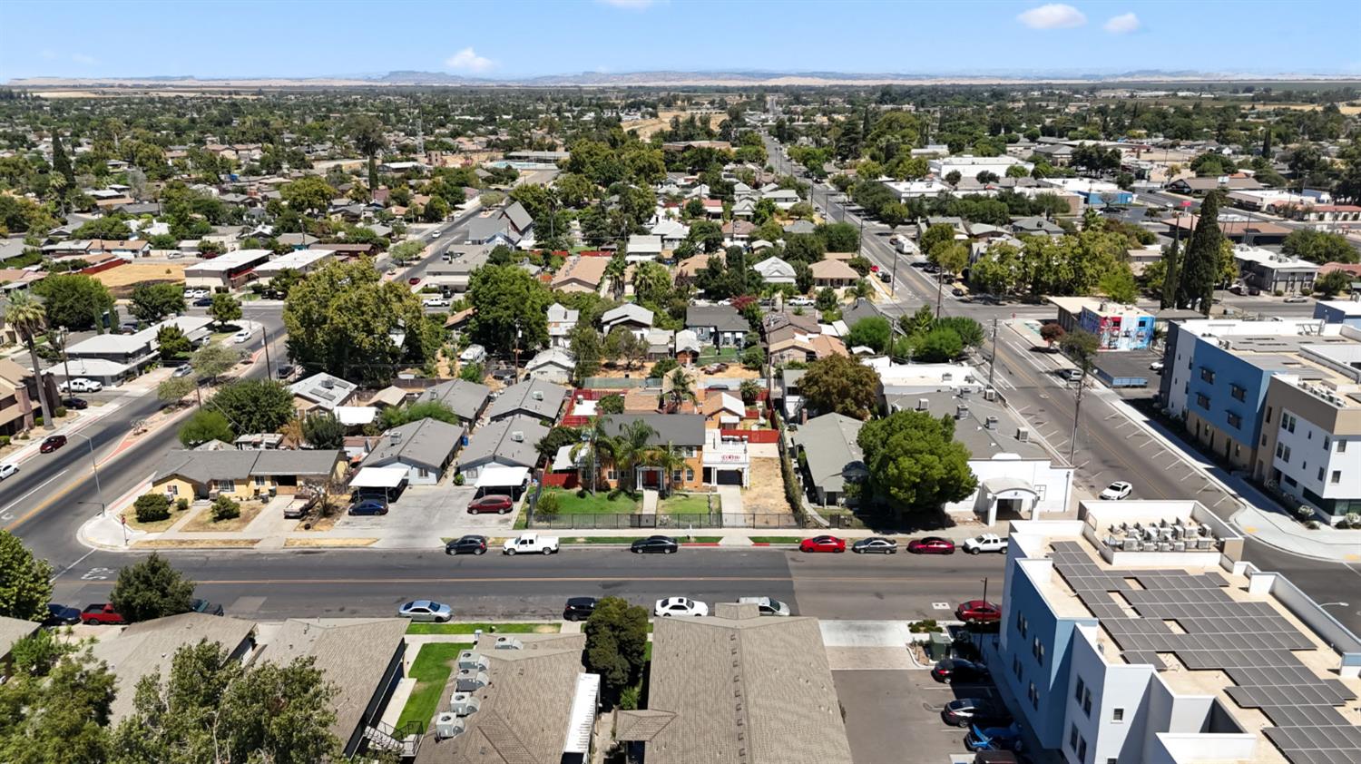 209 N C St, Madera, CA 93638