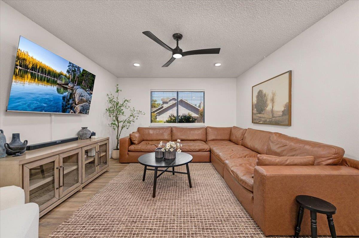 5846 E Grant Ave, Fresno, CA 93727