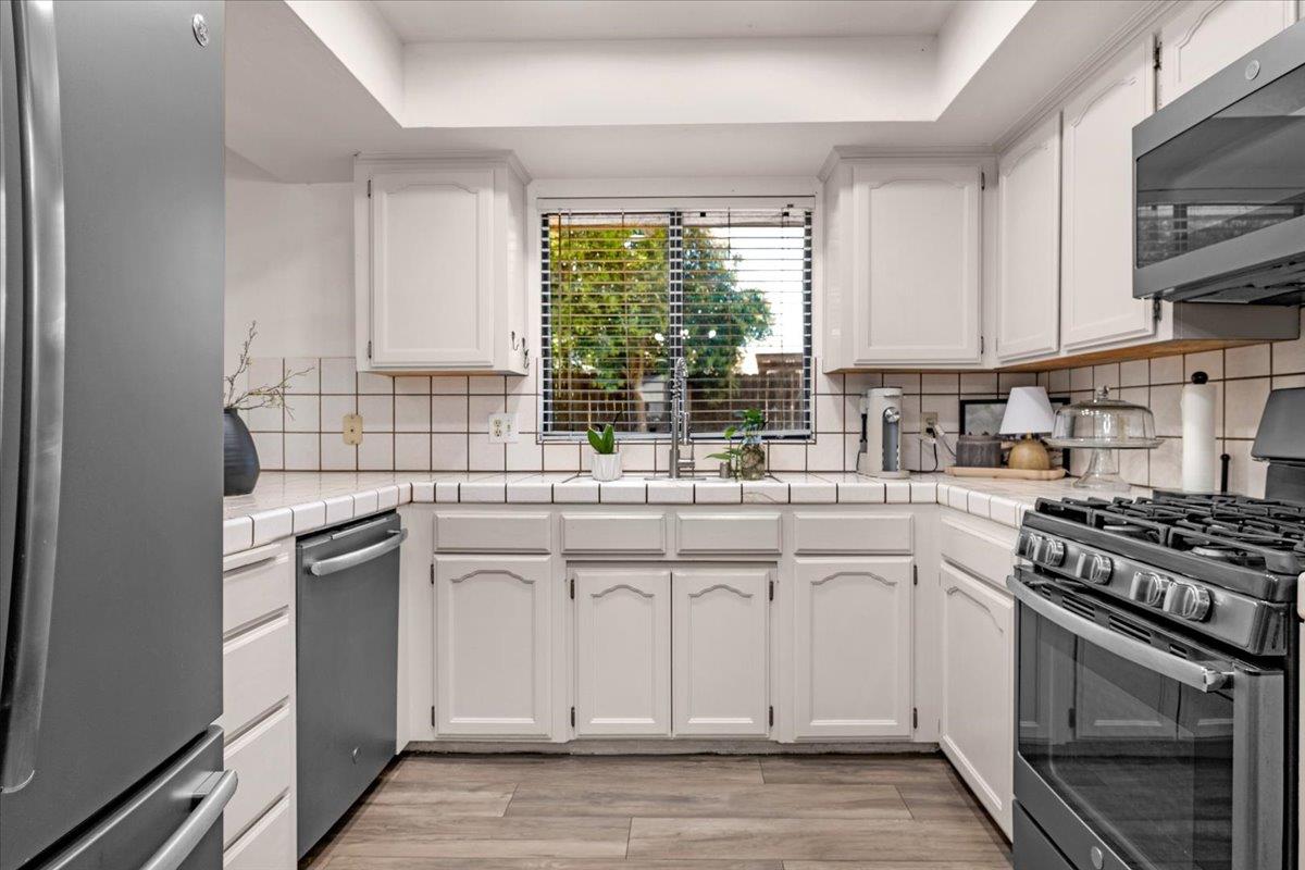 5846 E Grant Ave, Fresno, CA 93727