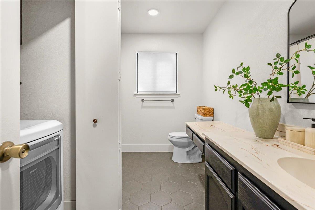 5846 E Grant Ave, Fresno, CA 93727