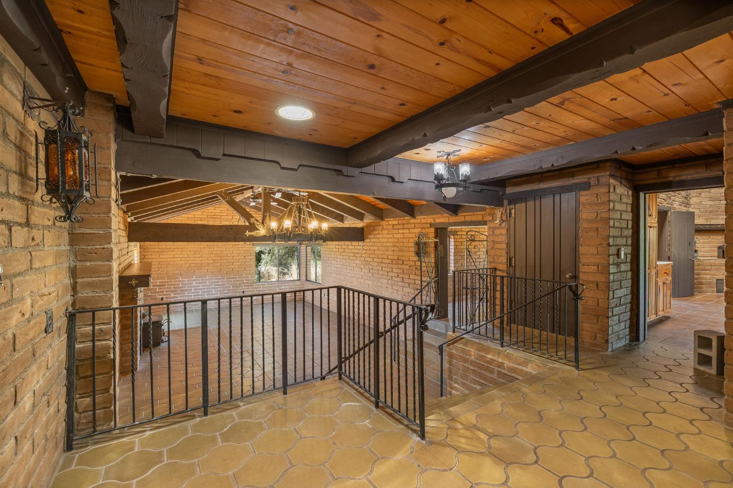 3981 Snow Creek Rd, Mariposa, CA 95338