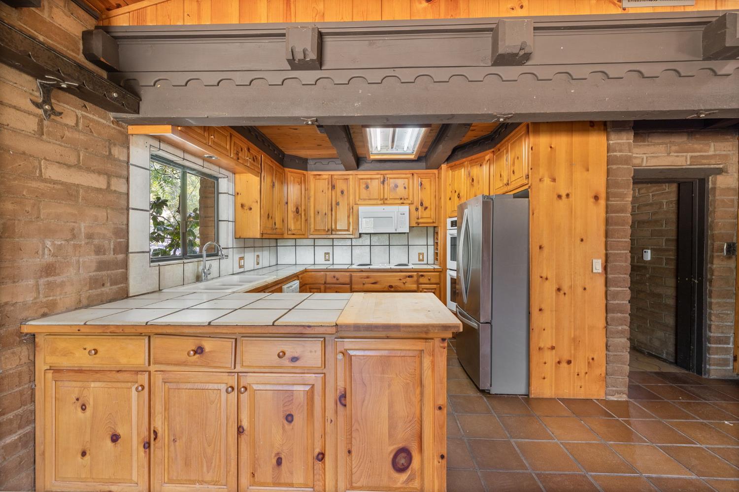 3981 Snow Creek Rd, Mariposa, CA 95338