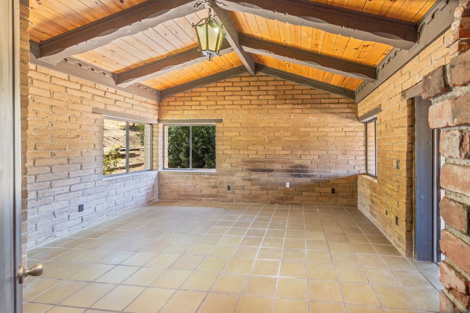 3981 Snow Creek Rd, Mariposa, CA 95338