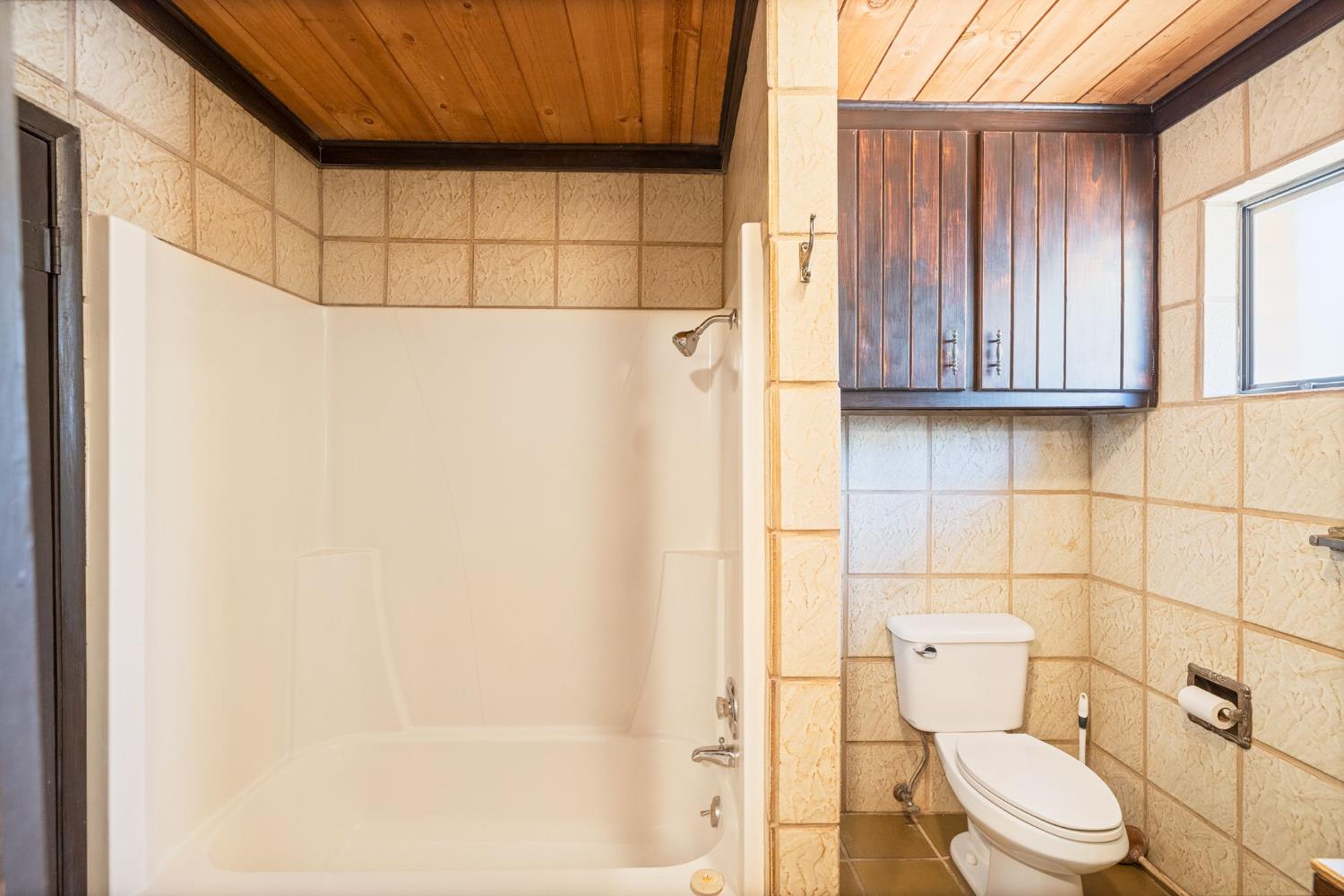 3981 Snow Creek Rd, Mariposa, CA 95338