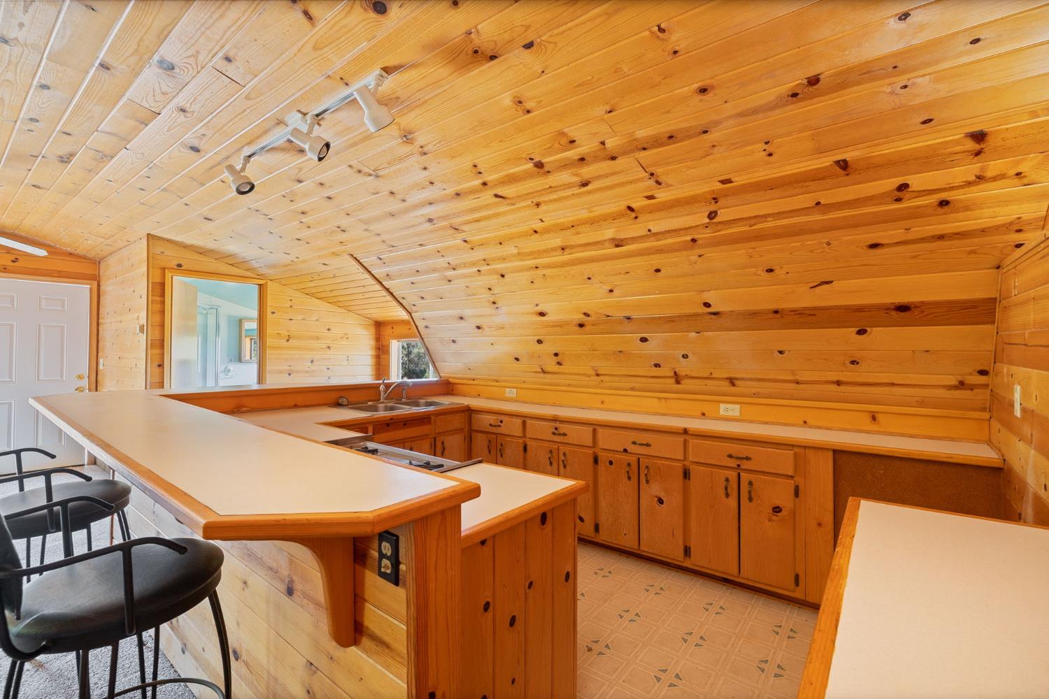 3981 Snow Creek Rd, Mariposa, CA 95338