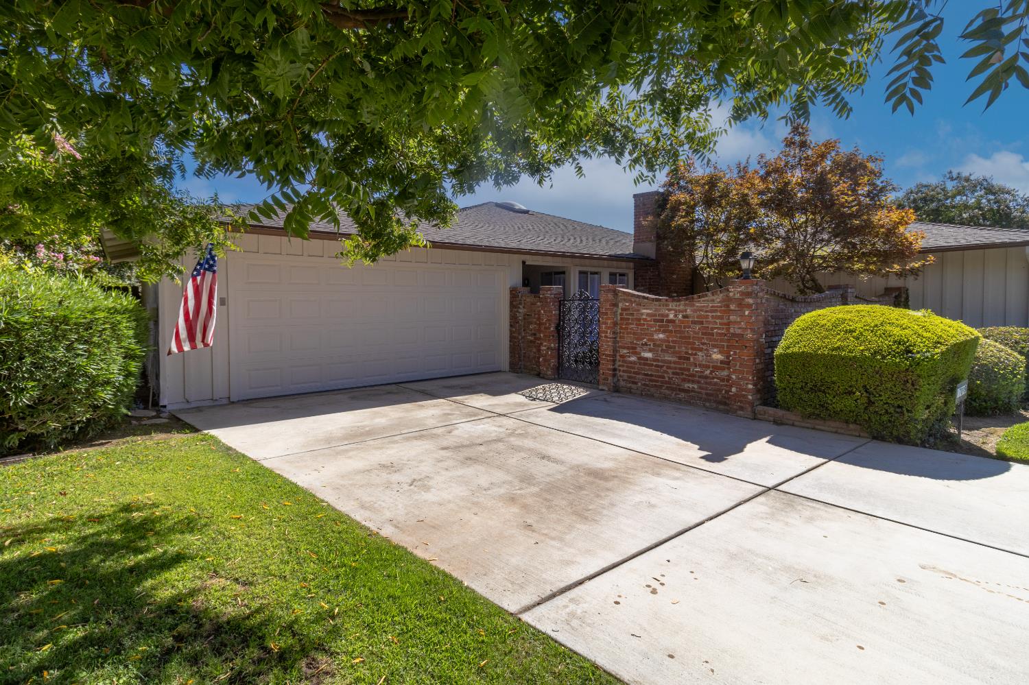 1709 W Calimyrna Ave #9A, Fresno, CA 93711