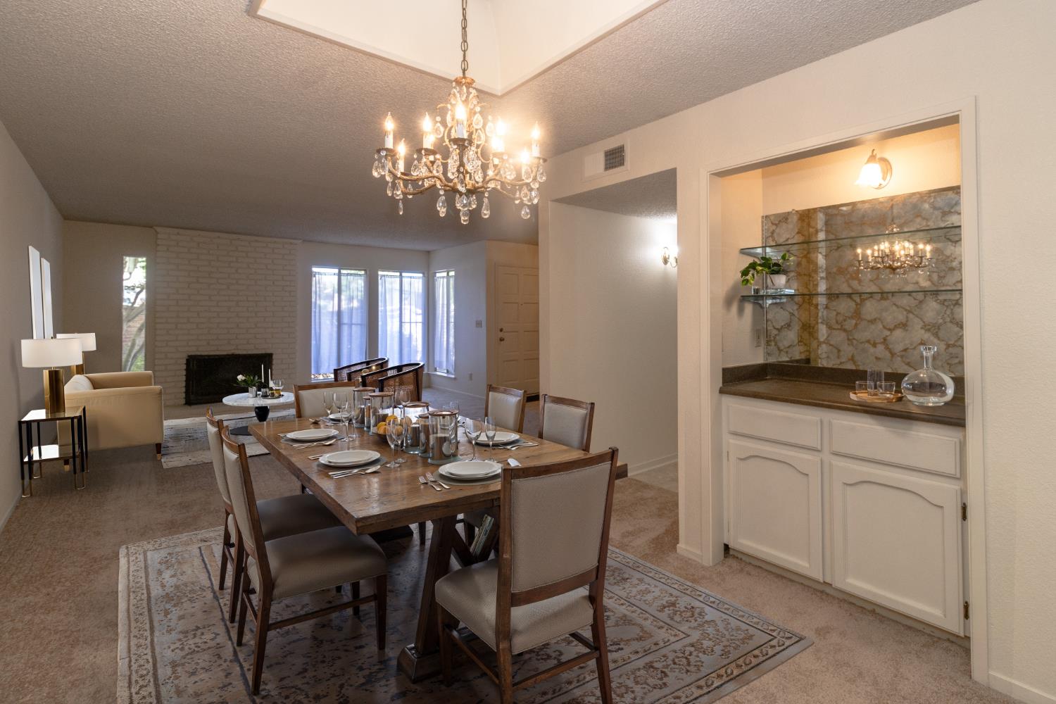 1709 W Calimyrna Ave #9A, Fresno, CA 93711