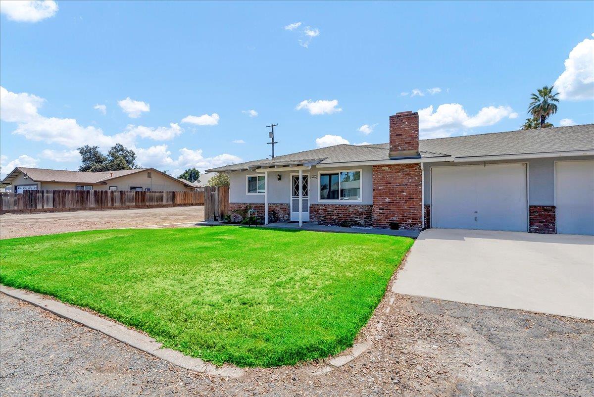 3485 W Stathem St, Riverdale, CA 93656