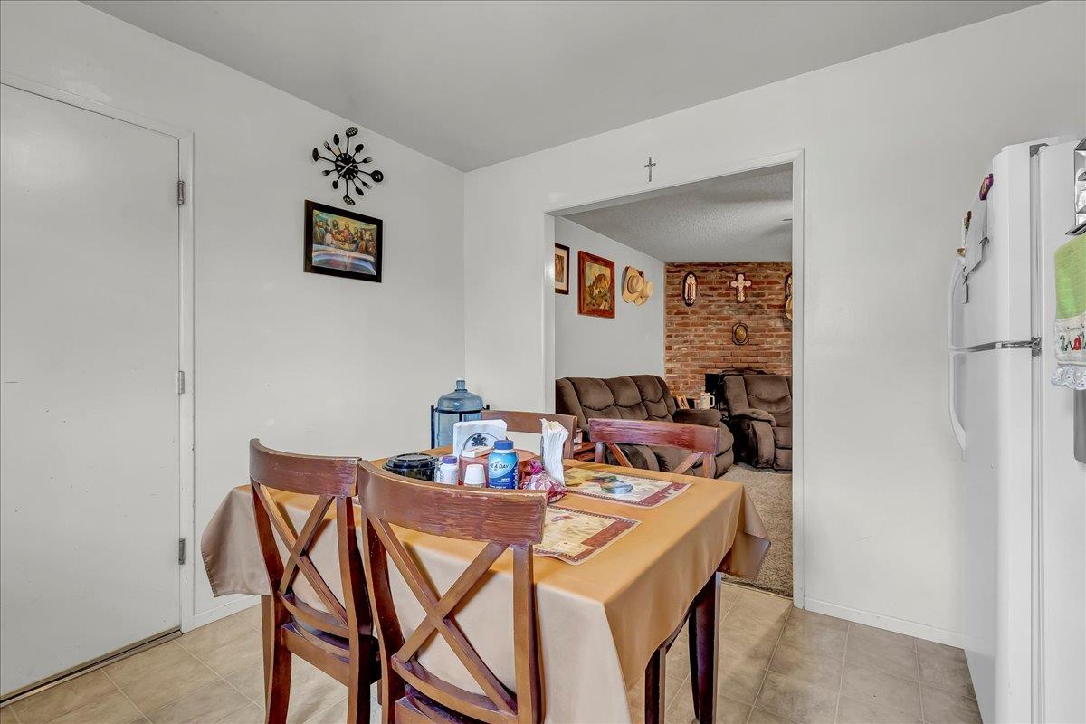 3485 W Stathem St, Riverdale, CA 93656