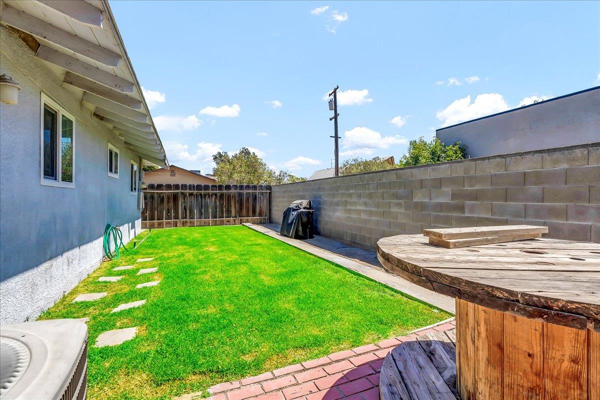 3485 W Stathem St, Riverdale, CA 93656