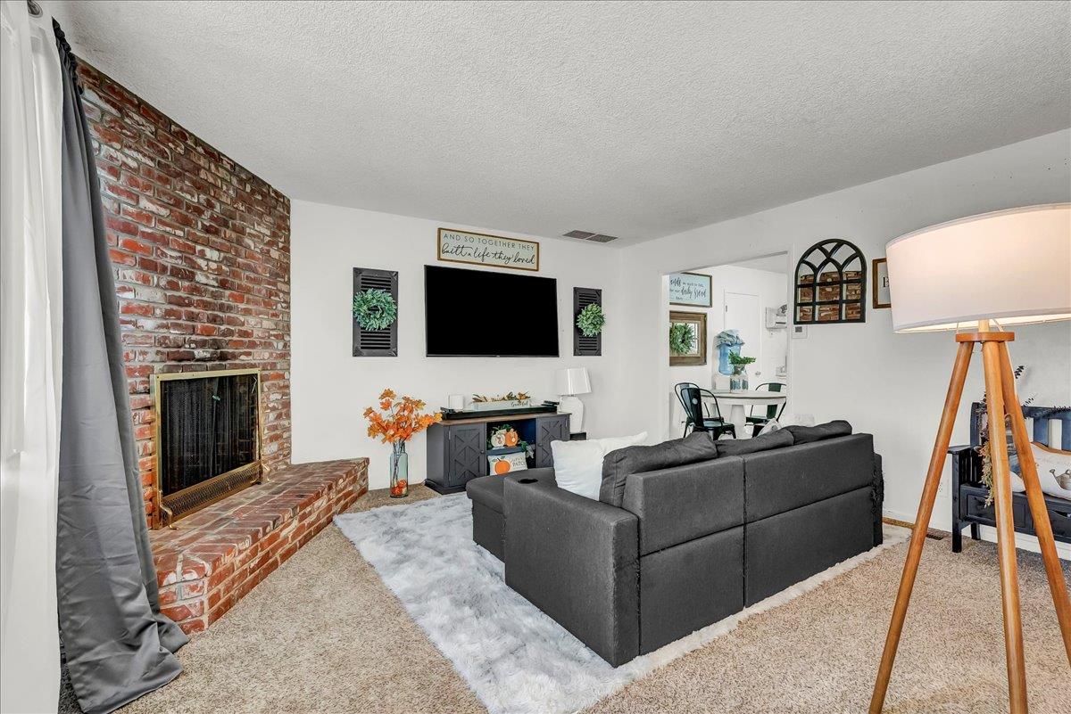 3485 W Stathem St, Riverdale, CA 93656