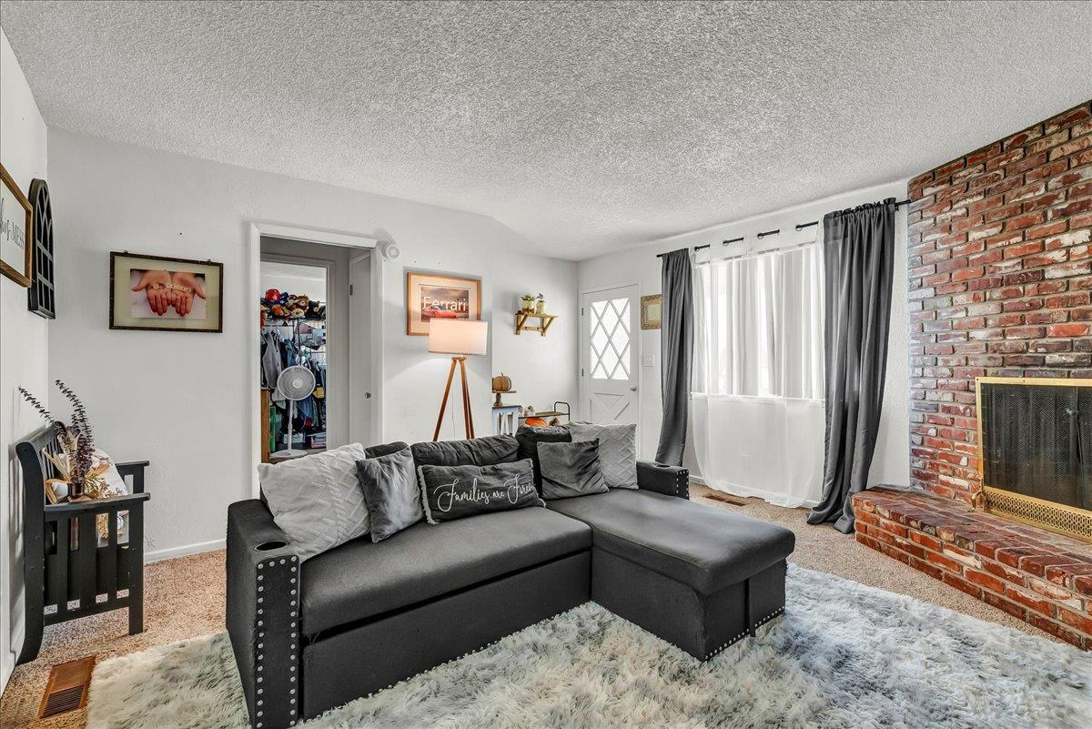 3485 W Stathem St, Riverdale, CA 93656