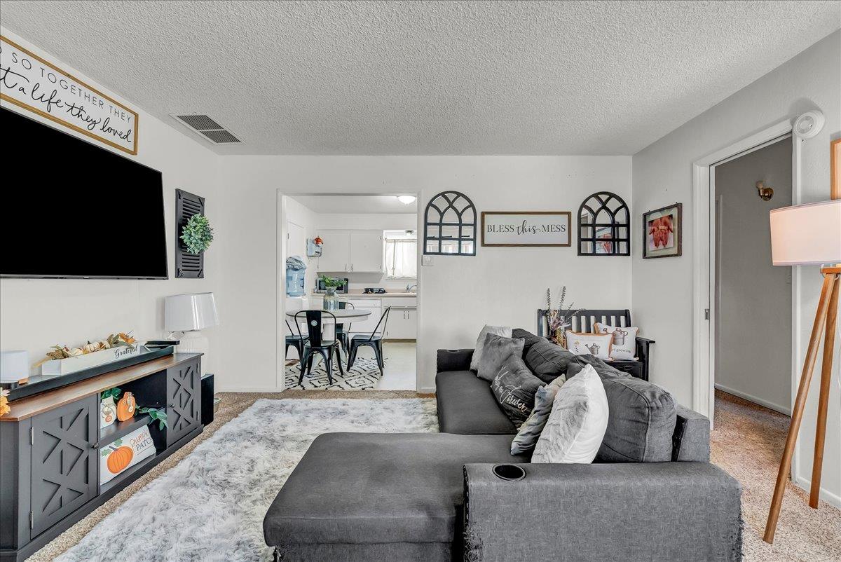 3485 W Stathem St, Riverdale, CA 93656