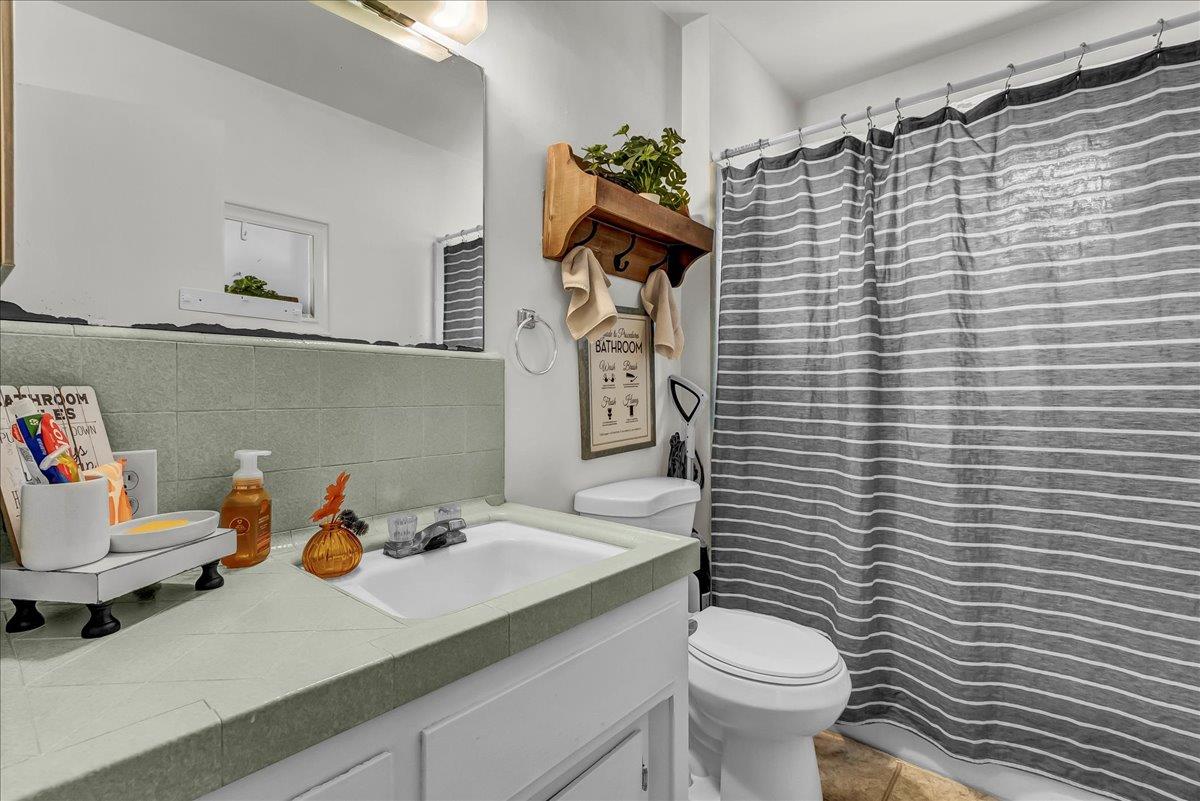 3485 W Stathem St, Riverdale, CA 93656