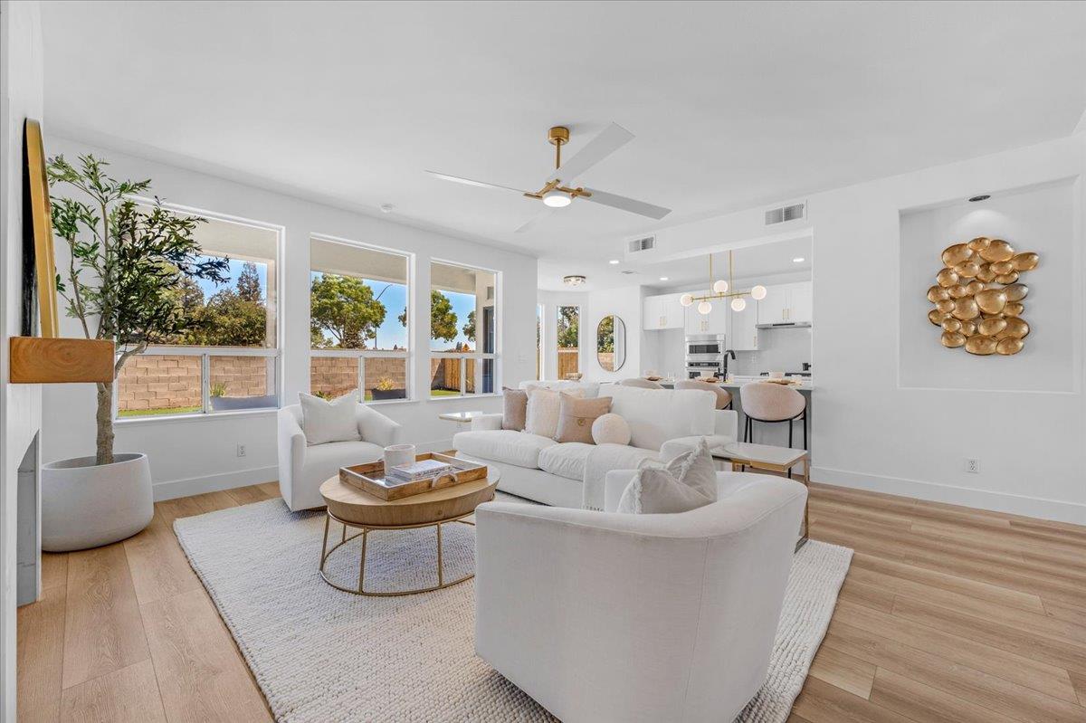 10152 N Meridian Ave, Fresno, CA 93730