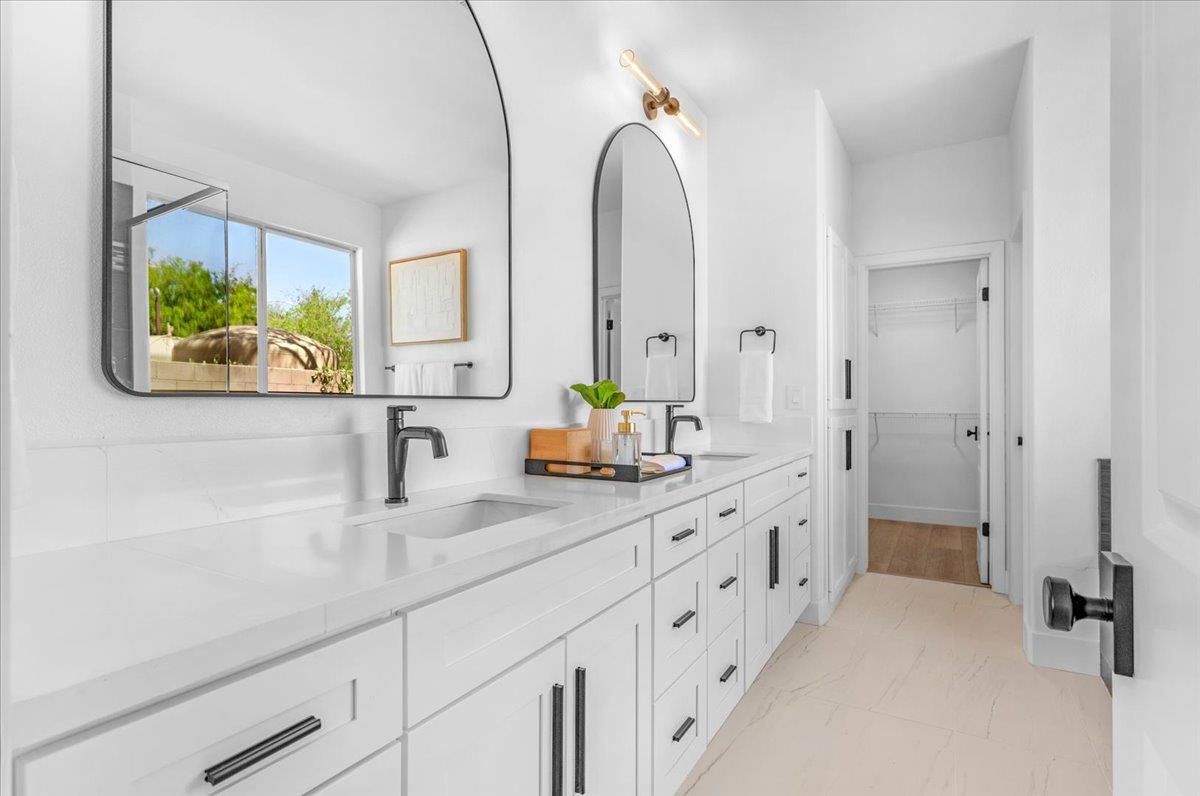 10152 N Meridian Ave, Fresno, CA 93730