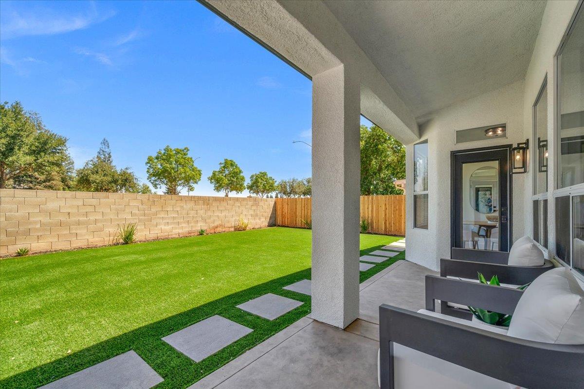 10152 N Meridian Ave, Fresno, CA 93730