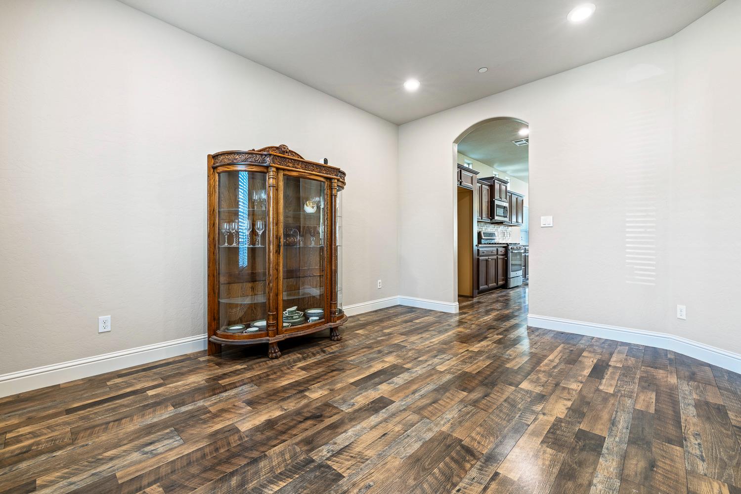 3342 N Carriage Ave, Fresno, CA 93727