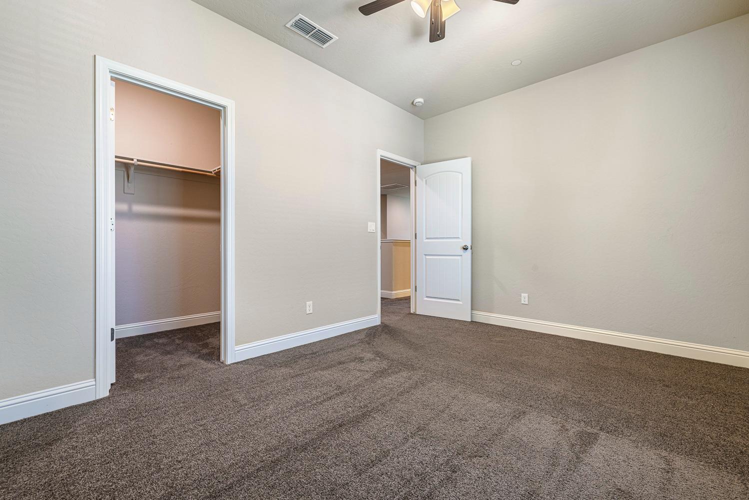 3342 N Carriage Ave, Fresno, CA 93727