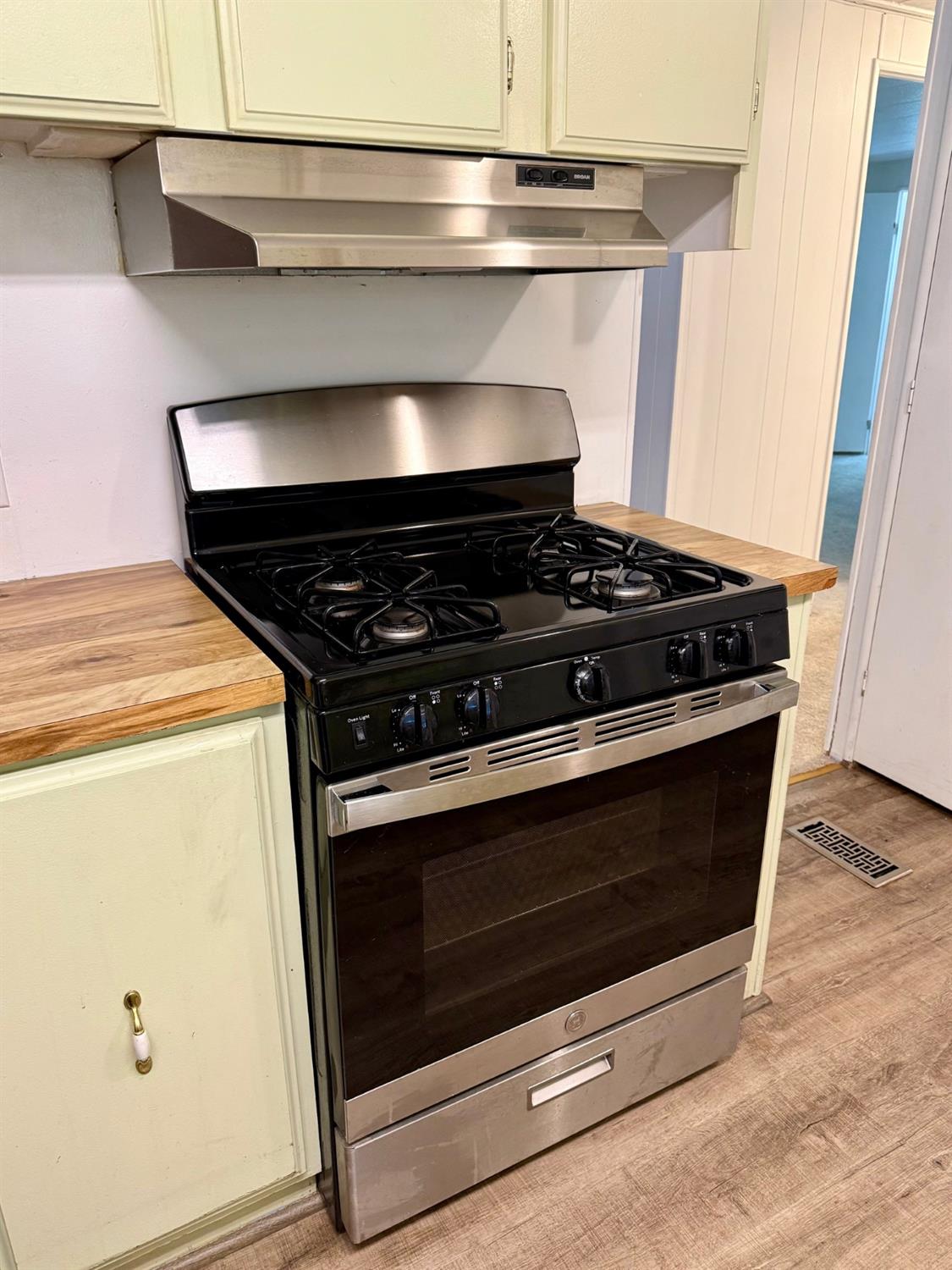 1218 E Cleveland Ave #114, Madera, CA 93638