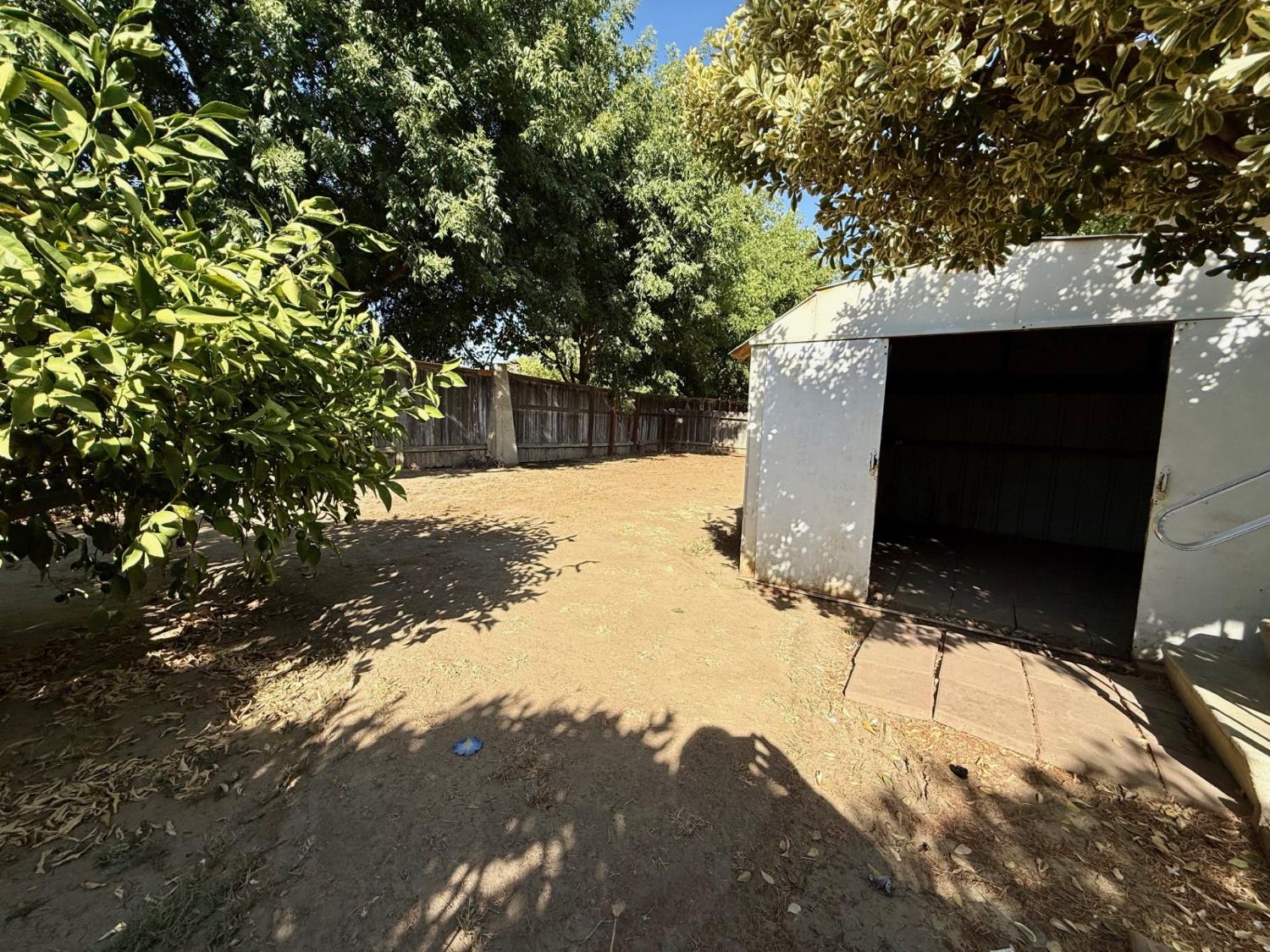 1218 E Cleveland Ave #114, Madera, CA 93638