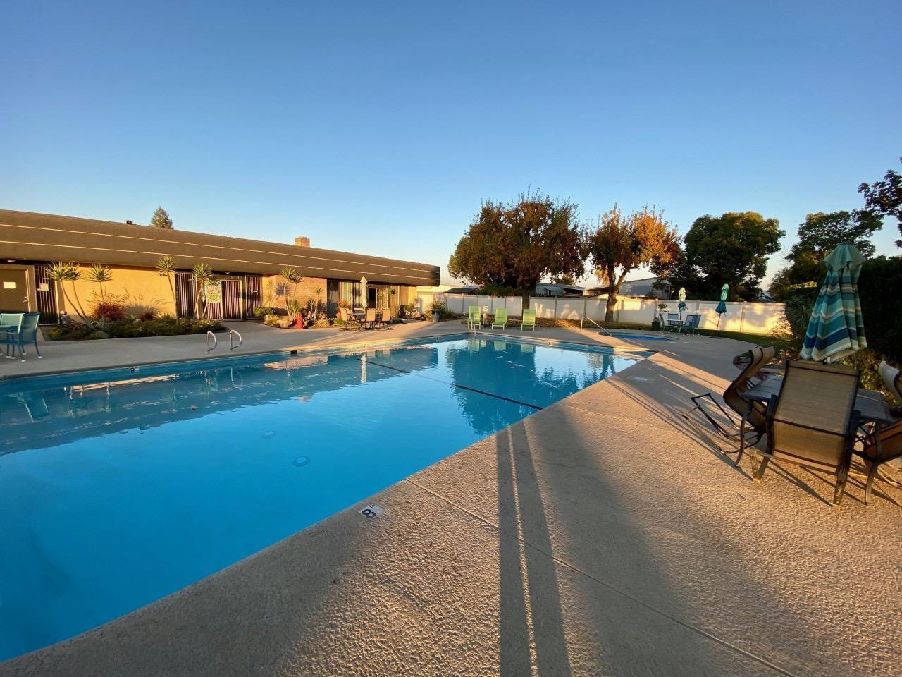 1218 E Cleveland Ave #114, Madera, CA 93638