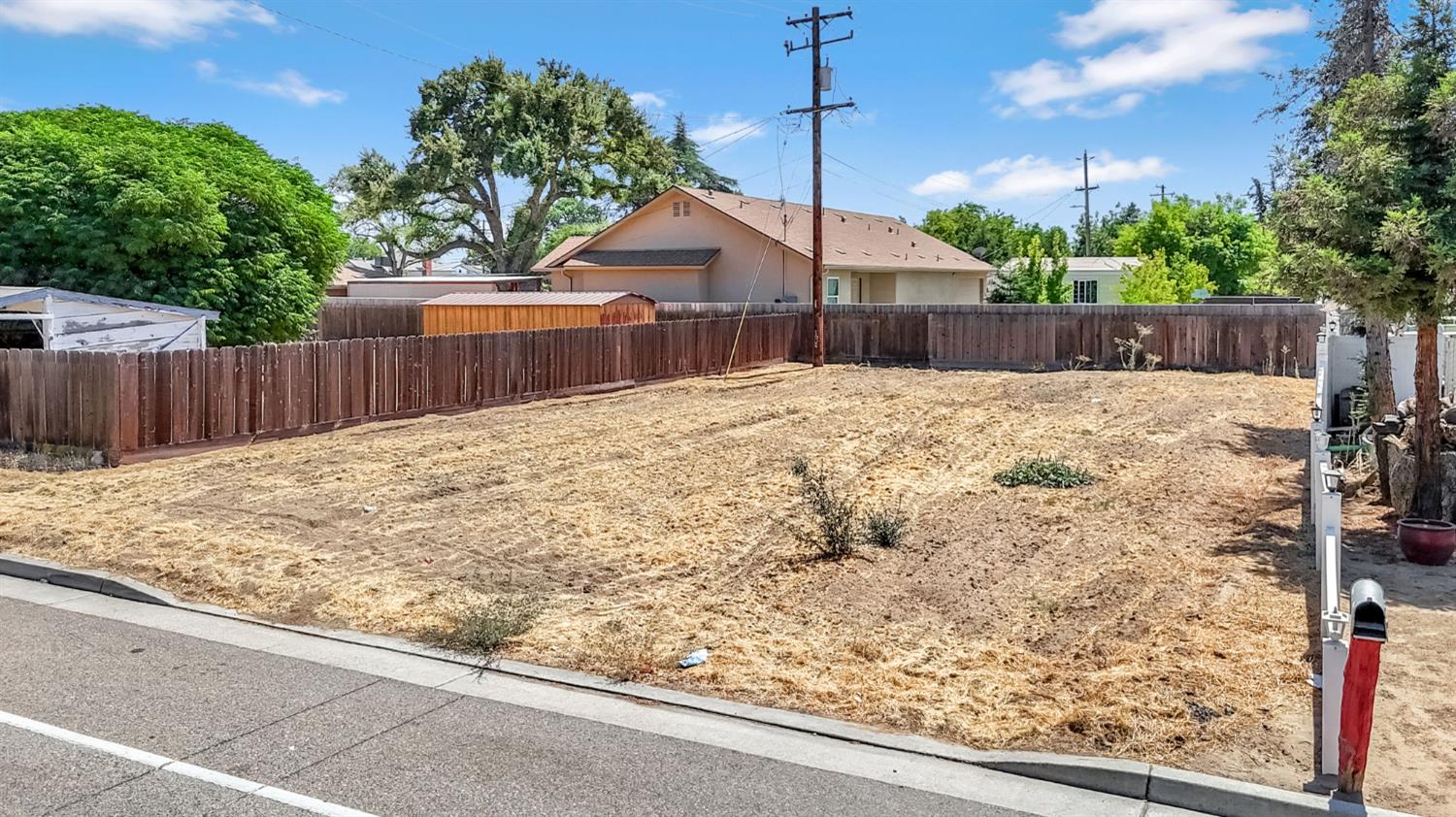 1234 No Address Available, Clovis, CA 93612