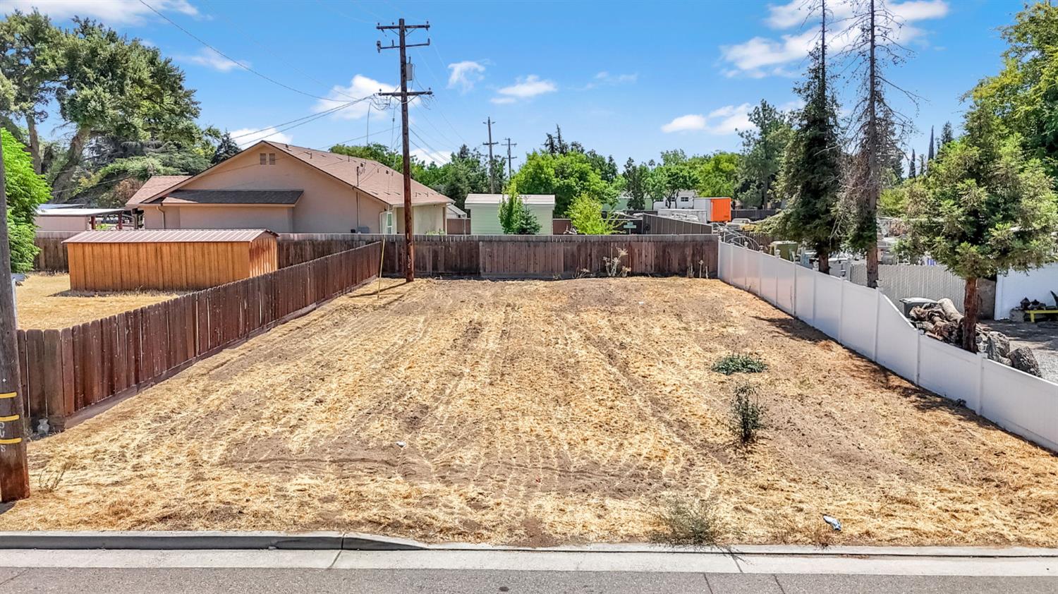 1234 No Address Available, Clovis, CA 93612