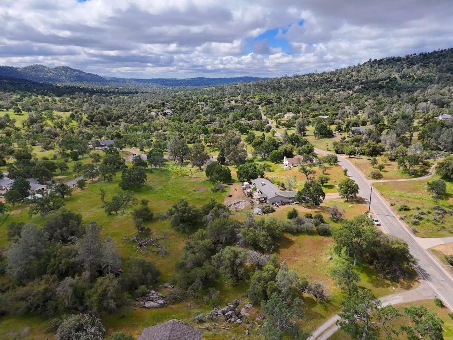 30545 N Dome Dr, Coarsegold, CA 93614